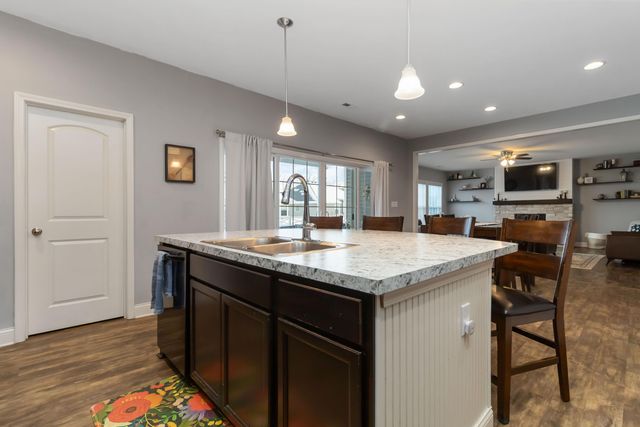 433 Hastings Lane, Versailles, KY 40383