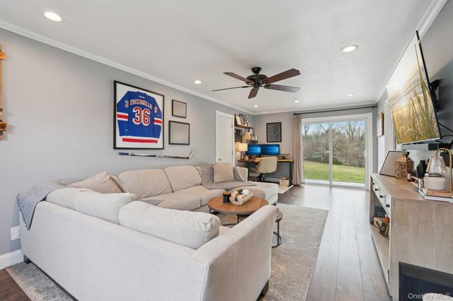 29 Lexington Avenue, Highland Mills, NY 10930