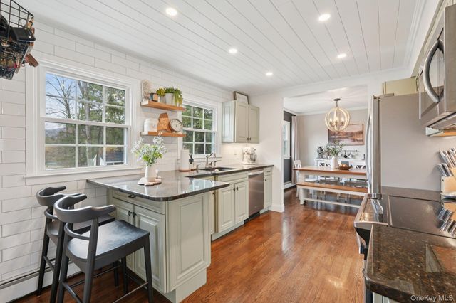 29 Lexington Avenue, Highland Mills, NY 10930