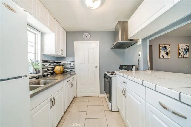 8573 Williams, Fontana, CA 92335