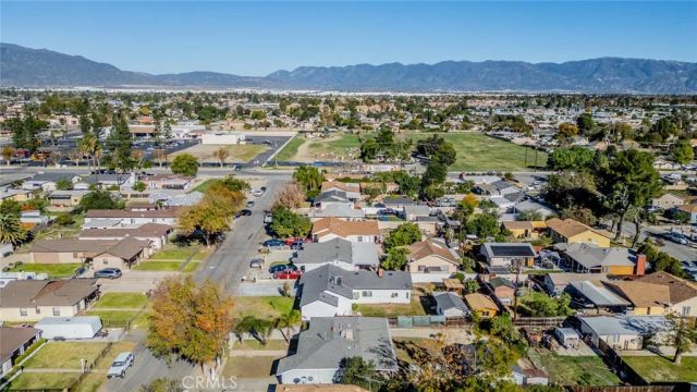 8573 Williams, Fontana, CA 92335