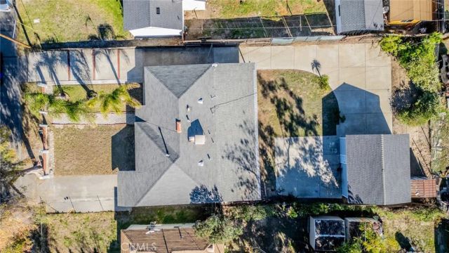 8573 Williams, Fontana, CA 92335