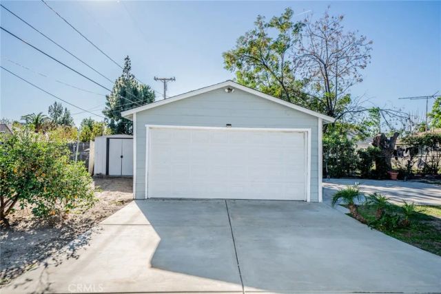8573 Williams, Fontana, CA 92335