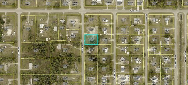 8395 EBSON DRIVE, North Fort Myers, FL 33917