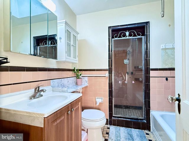 3144 RAWLE ST, Philadelphia, PA 19149