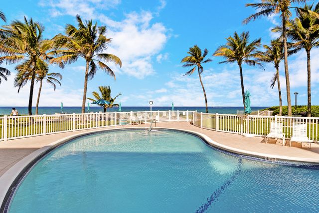 2921 S Ocean Boulevard 204, Highland Beach, FL 33487