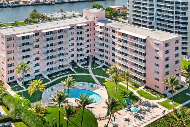 2921 S Ocean Boulevard 204, Highland Beach, FL 33487