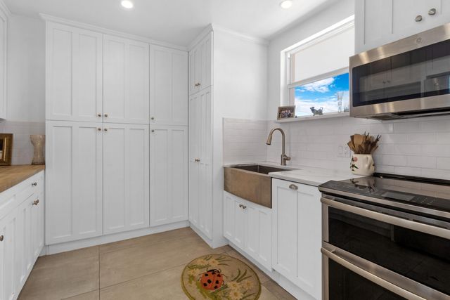 2921 S Ocean Boulevard 204, Highland Beach, FL 33487