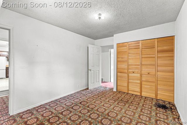 909 Lochhead Avenue, Flint, MI 48507