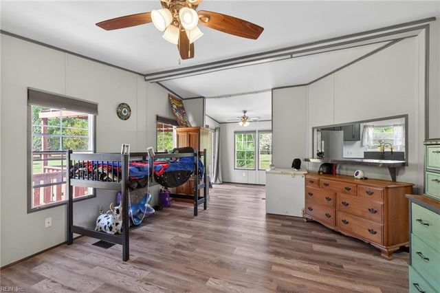 11867 Harcum RD, Gloucester, VA 23061