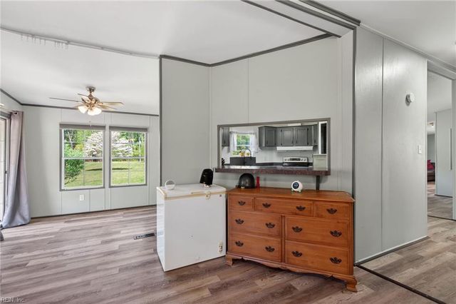 11867 Harcum RD, Gloucester, VA 23061