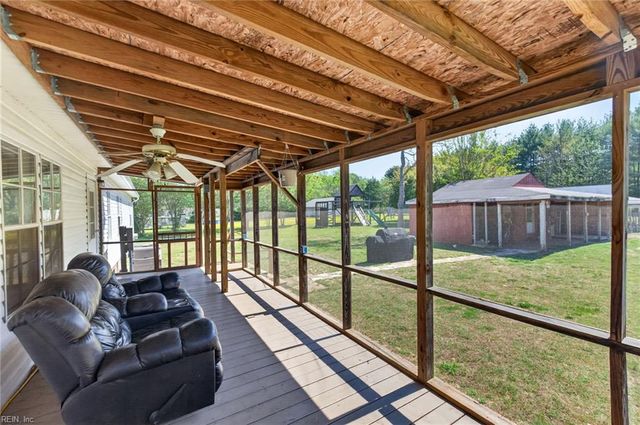 11867 Harcum RD, Gloucester, VA 23061