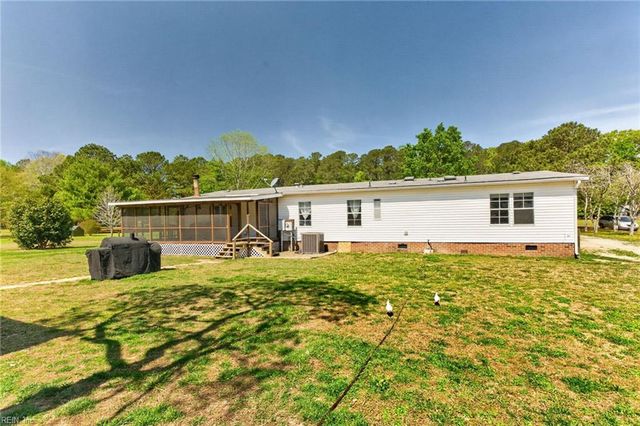 11867 Harcum RD, Gloucester, VA 23061