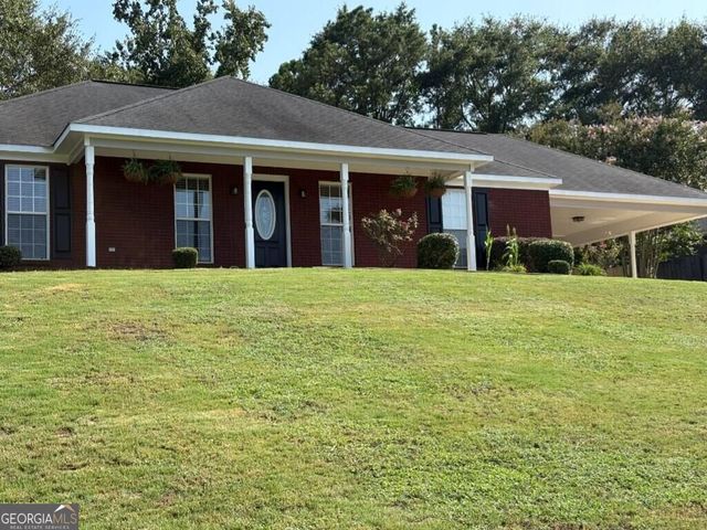 54 Lee Road 2108, Phenix City, AL 36870