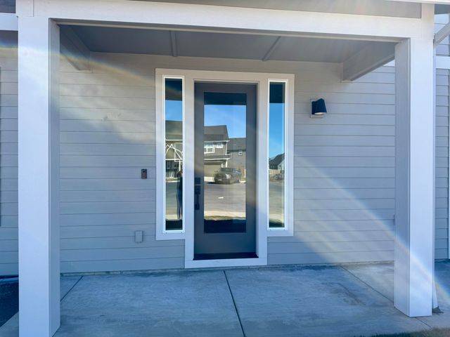 21424 SE Krakatoa Court Lot 100, Bend, OR 97702