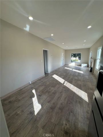 109 N Lima Street, Sierra Madre, CA 91024