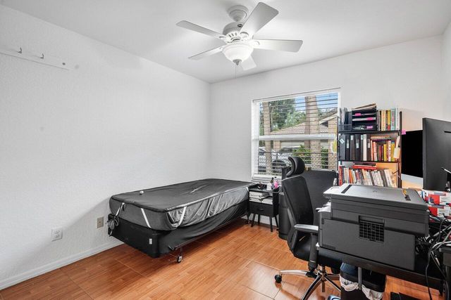 5563 NW 41st Avenue, Coconut Creek, FL 33073