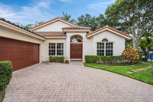 5563 NW 41st Avenue, Coconut Creek, FL 33073