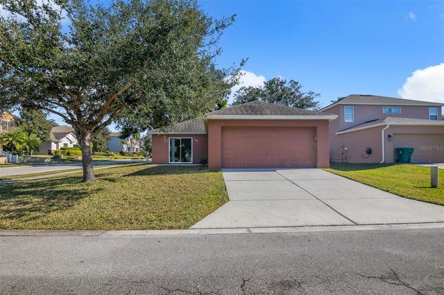 604 BENDING OAK TRAIL, Winter Garden, FL 34787