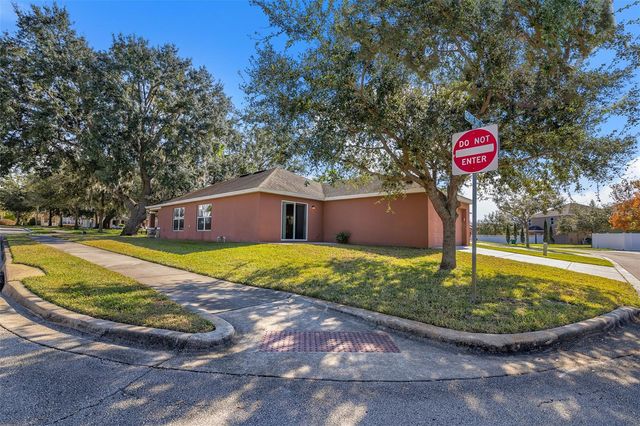 604 BENDING OAK TRAIL, Winter Garden, FL 34787