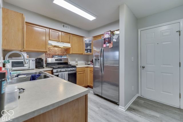 1081 Fairlane Court, Franklin, IN 46131