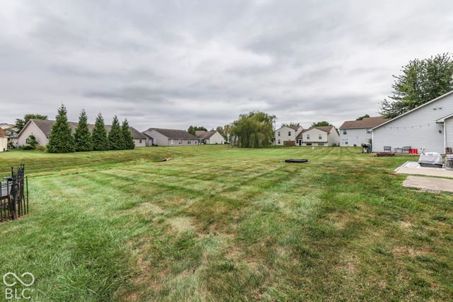 1081 Fairlane Court, Franklin, IN 46131