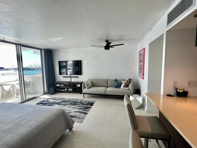 1200 West Ave 928, Miami Beach, FL 33139