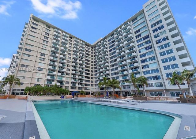 1200 West Ave 928, Miami Beach, FL 33139