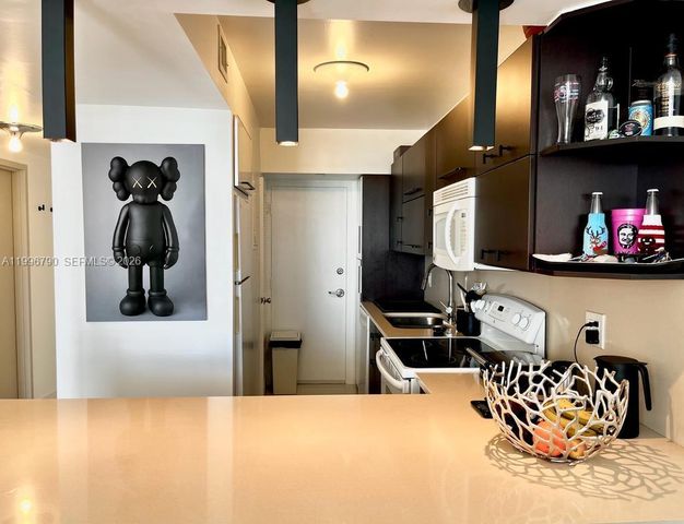 1200 West Ave 928, Miami Beach, FL 33139