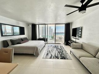 1200 West Ave 928, Miami Beach, FL 33139
