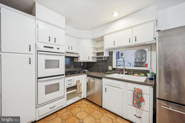 1450 PEPPER RD, Jenkintown, PA 19046