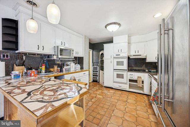 1450 PEPPER RD, Jenkintown, PA 19046