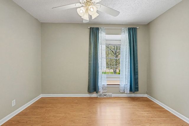 5510 Country Dr Apt 56, Nashville, TN 37211