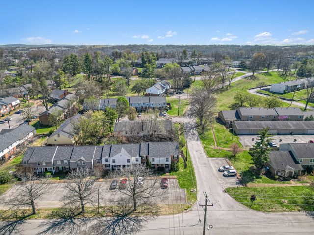 5510 Country Dr Apt 56, Nashville, TN 37211