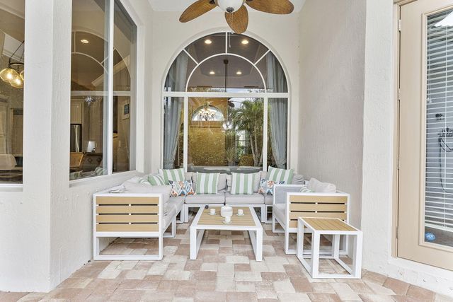 2903 Fontana Lane, Royal Palm Beach, FL 33411