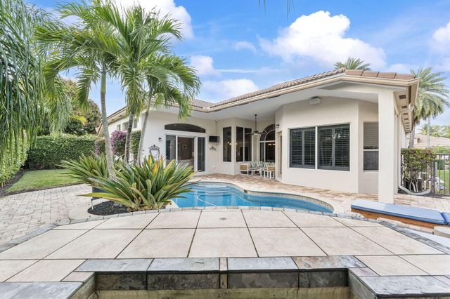 2903 Fontana Lane, Royal Palm Beach, FL 33411