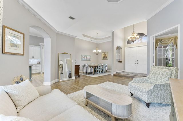 2903 Fontana Lane, Royal Palm Beach, FL 33411