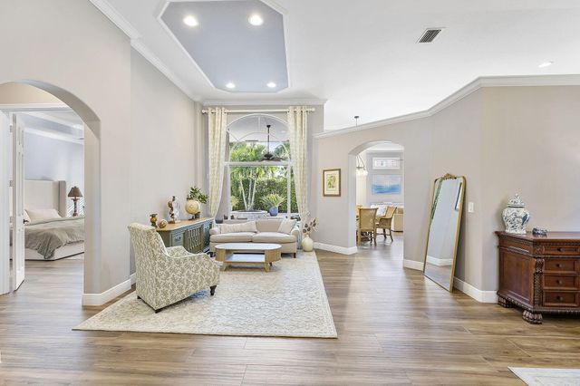 2903 Fontana Lane, Royal Palm Beach, FL 33411