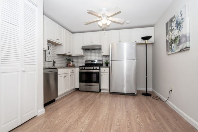 8 Kenmar Dr 64, Billerica, MA 01821