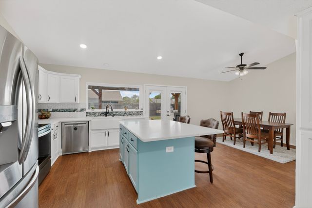 5801 Treese Circle, The Colony, TX 75056