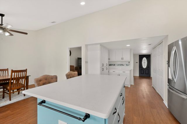 5801 Treese Circle, The Colony, TX 75056