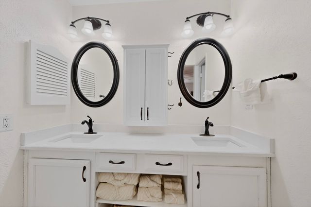 5801 Treese Circle, The Colony, TX 75056