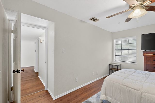 5801 Treese Circle, The Colony, TX 75056