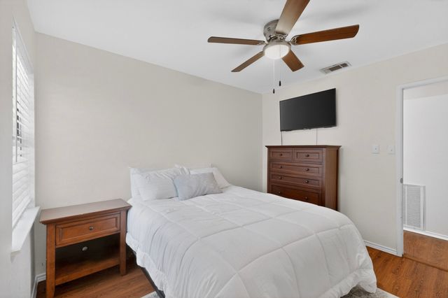 5801 Treese Circle, The Colony, TX 75056