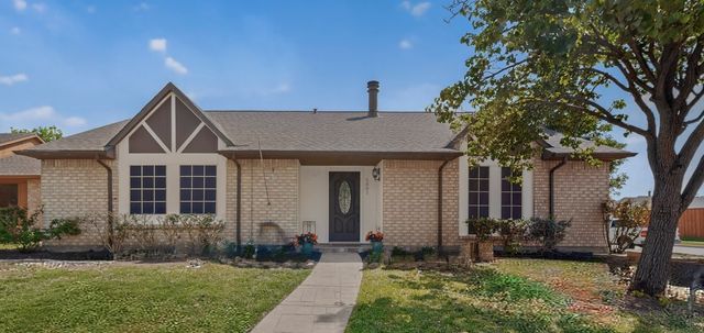 5801 Treese Circle, The Colony, TX 75056