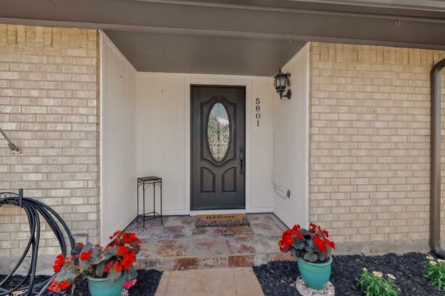 5801 Treese Circle, The Colony, TX 75056