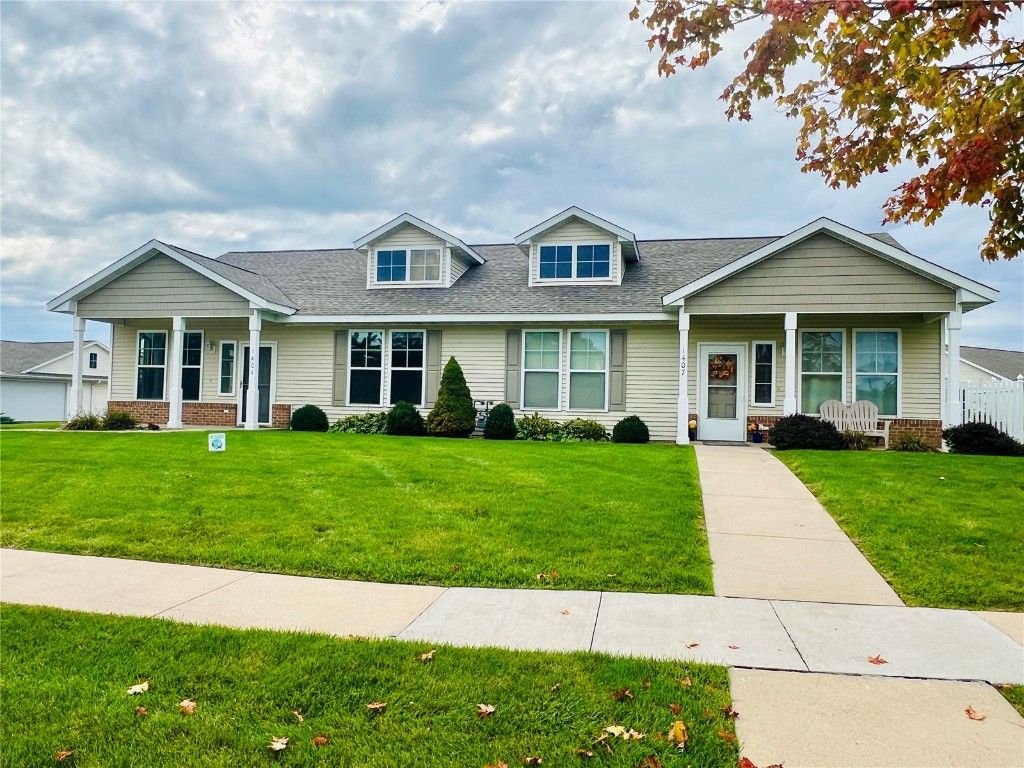 1407 Tower Lane NE, Cedar Rapids, IA 52402
