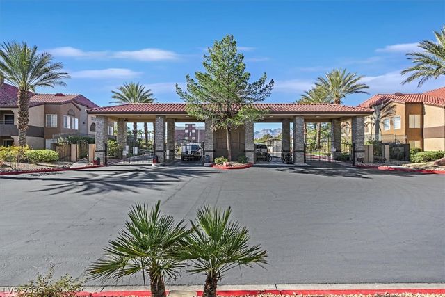 2200 South Fort Apache Road 2155, Las Vegas, NV 89117