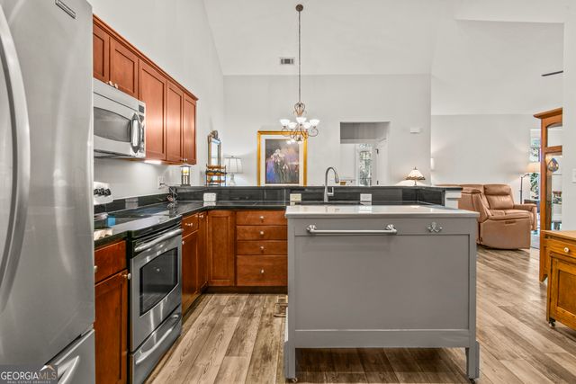 110 Edgewood Court, Eatonton, GA 31024