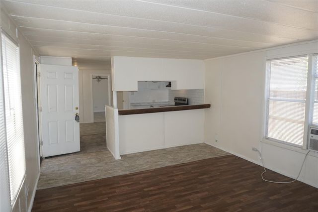 10970 Maywood Street, Willis, TX 77318